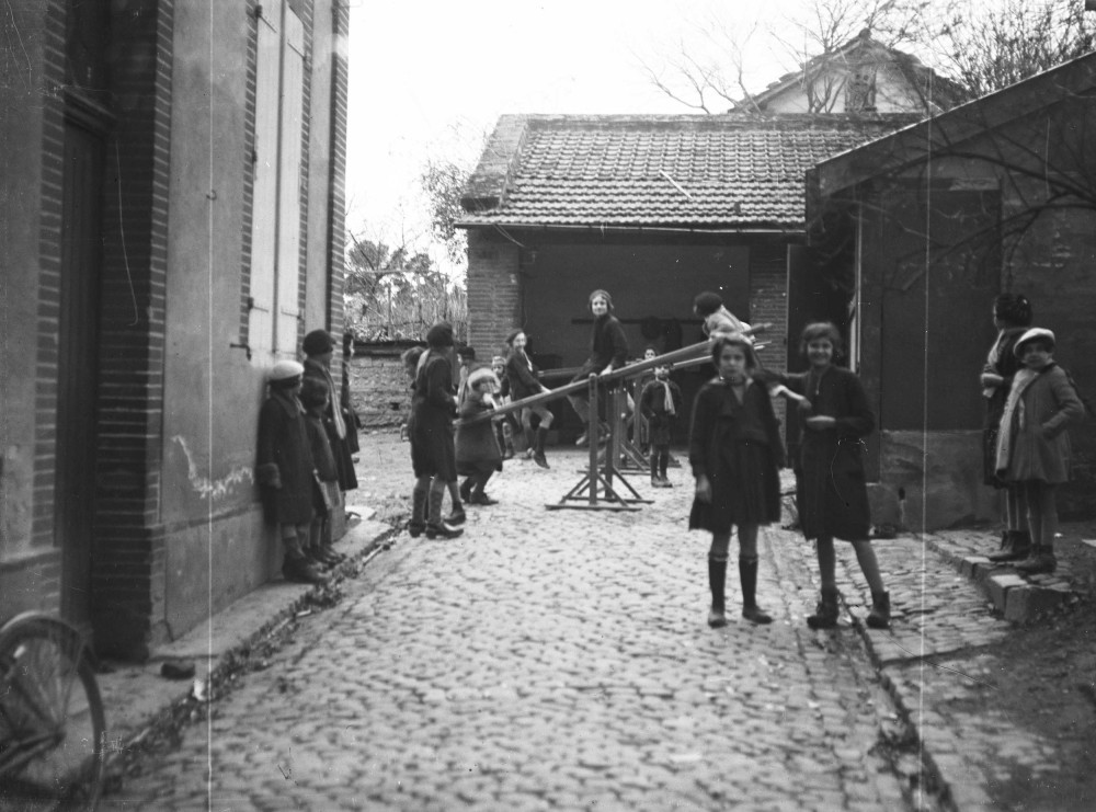 direction-des-archives-municipales-de-toulouse-85fi676.jpg